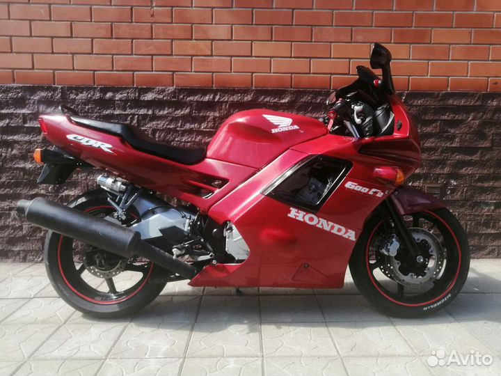 Honda CBR 600 F2