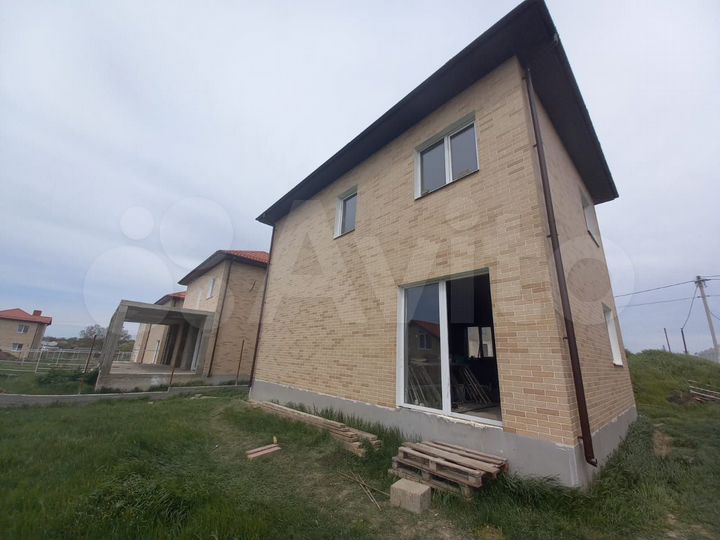 Дом 107 м² на участке 6 сот.