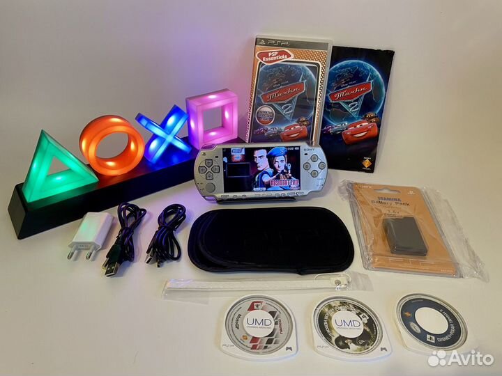 Sony PSP 2008 Silver, Суперкомплект, Много Игр