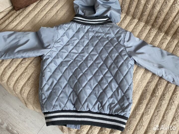 Куртка бомбер