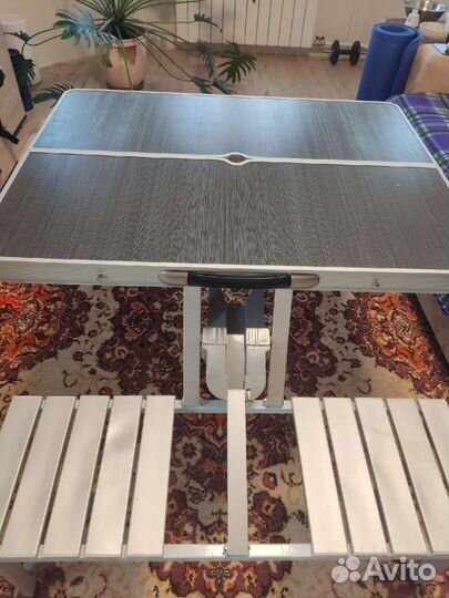 Складной походный стол