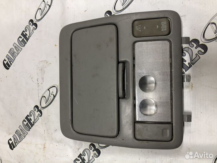 Плафон освещения салона передний Lexus Rx 300