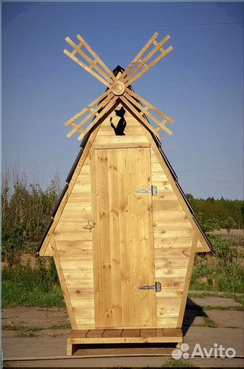 Дачный туалет с кошкой SSA