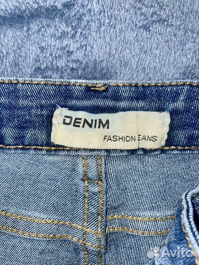 Джинсы бананы