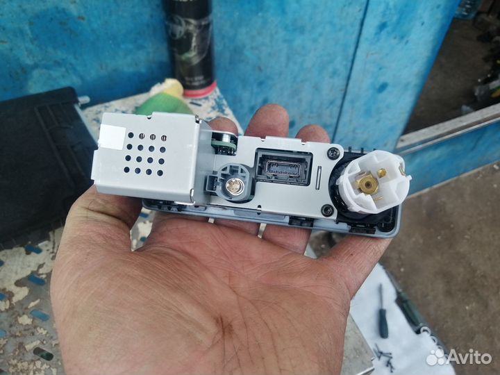 Разъем SIM USB Range Rover Sport 2 L494