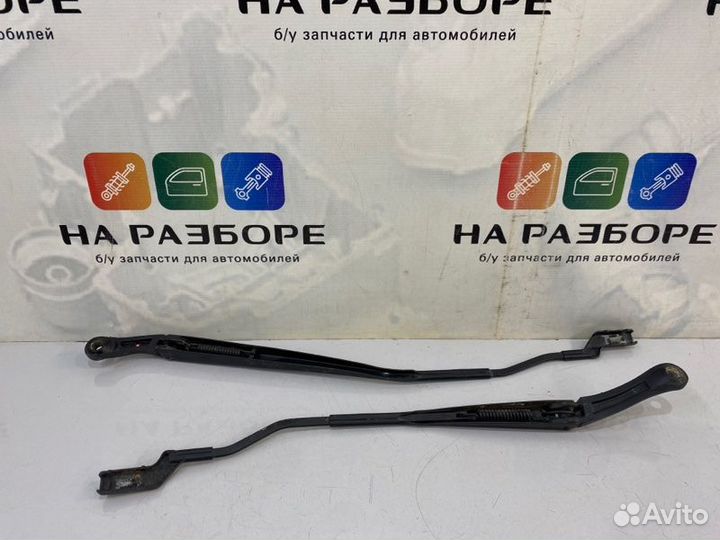 Щетка стеклоочистителя передняя LADA Vesta 2180