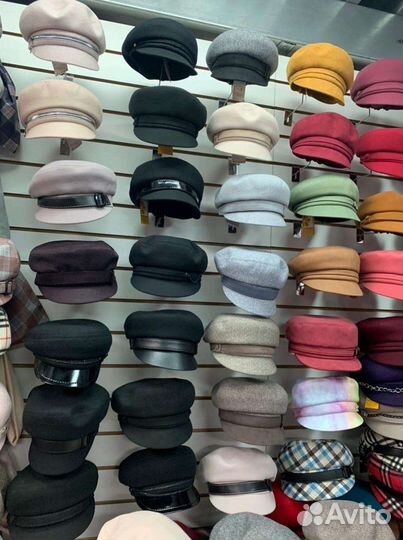 Кронштейн крючок на эканомпанэль для гол. уборов