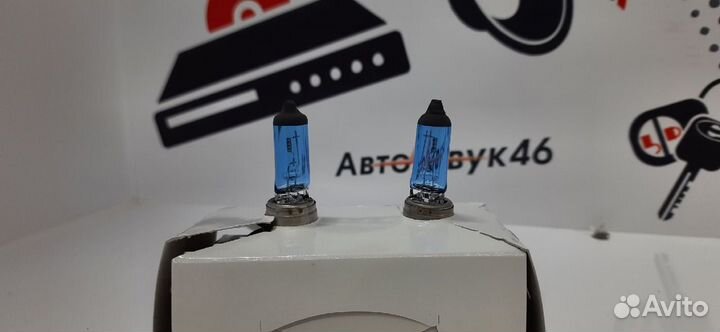 Лампа автомобильная галогенная Koito Whitebeam III