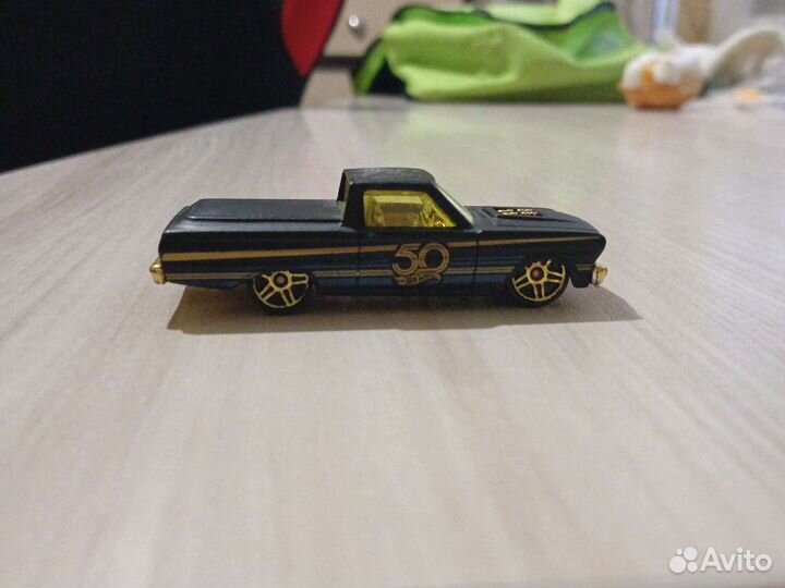 Игрушки машина