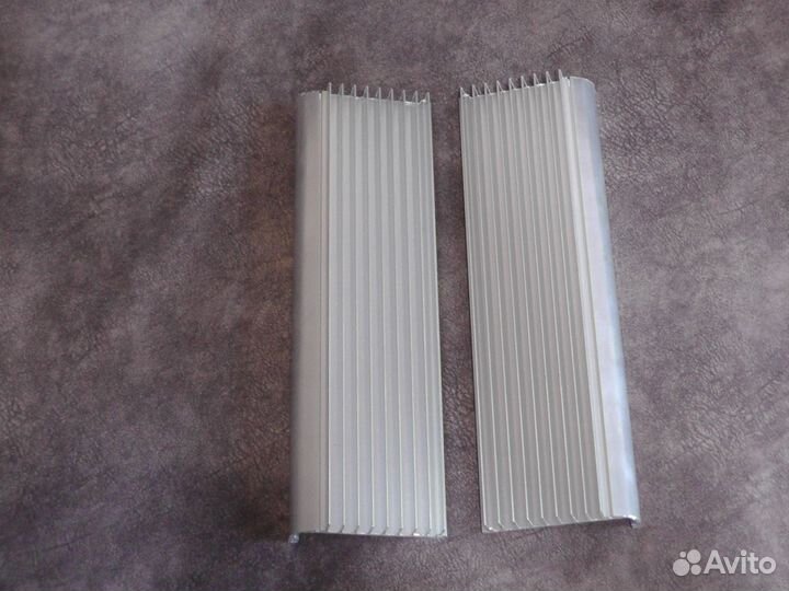 Радиатор алюминиевый 330х100х25