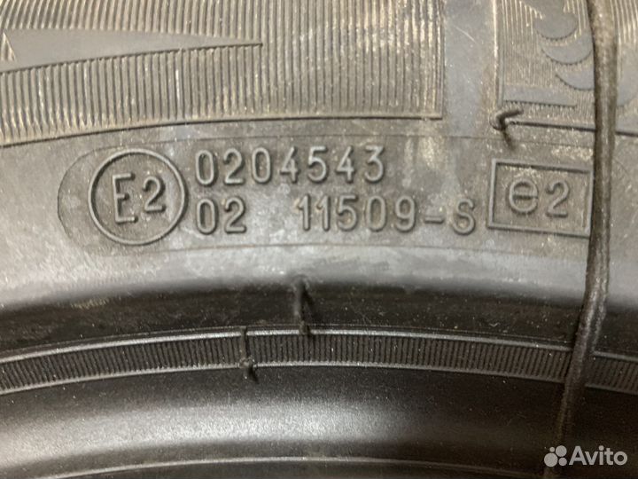 Michelin X-Ice 205/55 R16 33