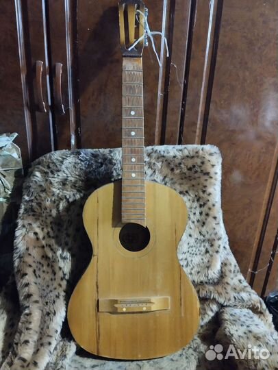 Акустическая гитара бу