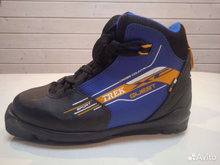 Лыжные ботинки