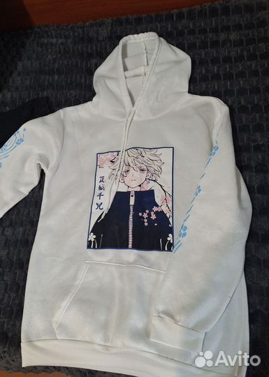 Свитер, худи, кофта,толстовка,джинсы,шарф, рубашка