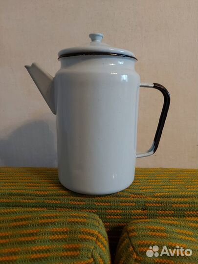 Кофейник,чайник,весы бытовые(редкие)