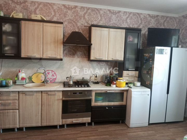 Дом 212,3 м² на участке 15 сот.