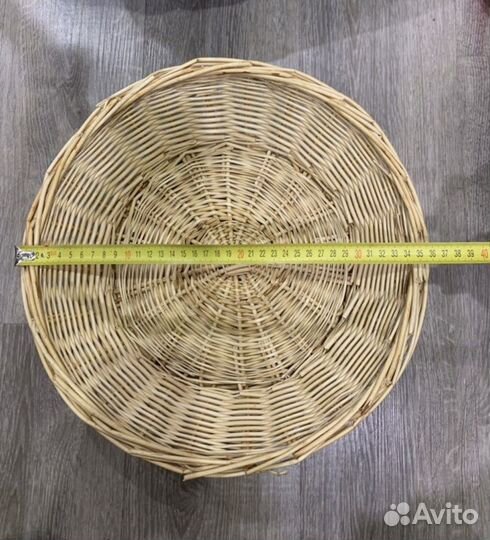 Корзины плетеные пластиковые