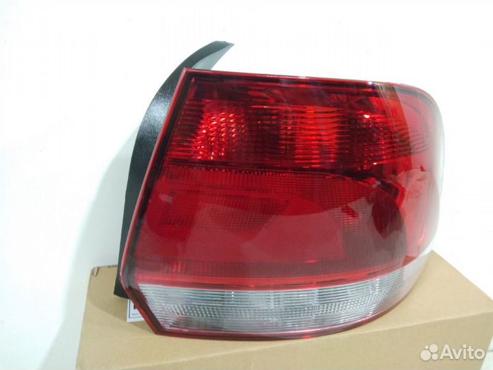 Фонарь задний правый Volkswagen Polo 5 2009-2015