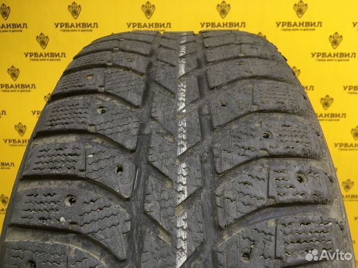 Bridgestone Ice Cruiser 5000 235/60 R16 100T
