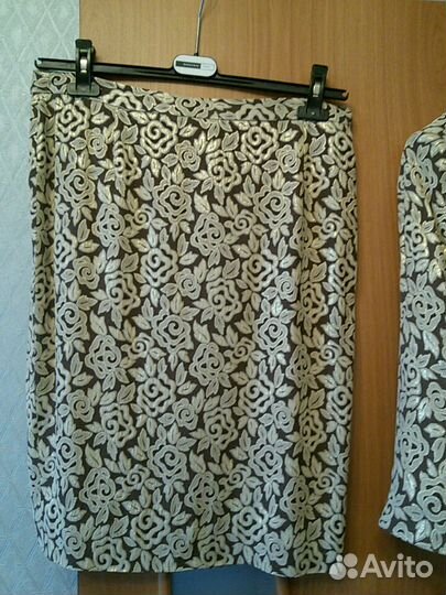 Женский костюм