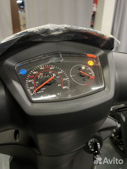 Купить Скутер Peugeot Kisbee 50 Черный