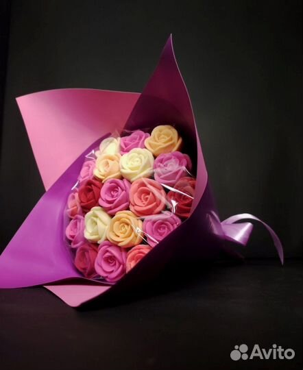 Розы из Белого Шоколада - 19 шт в Букете