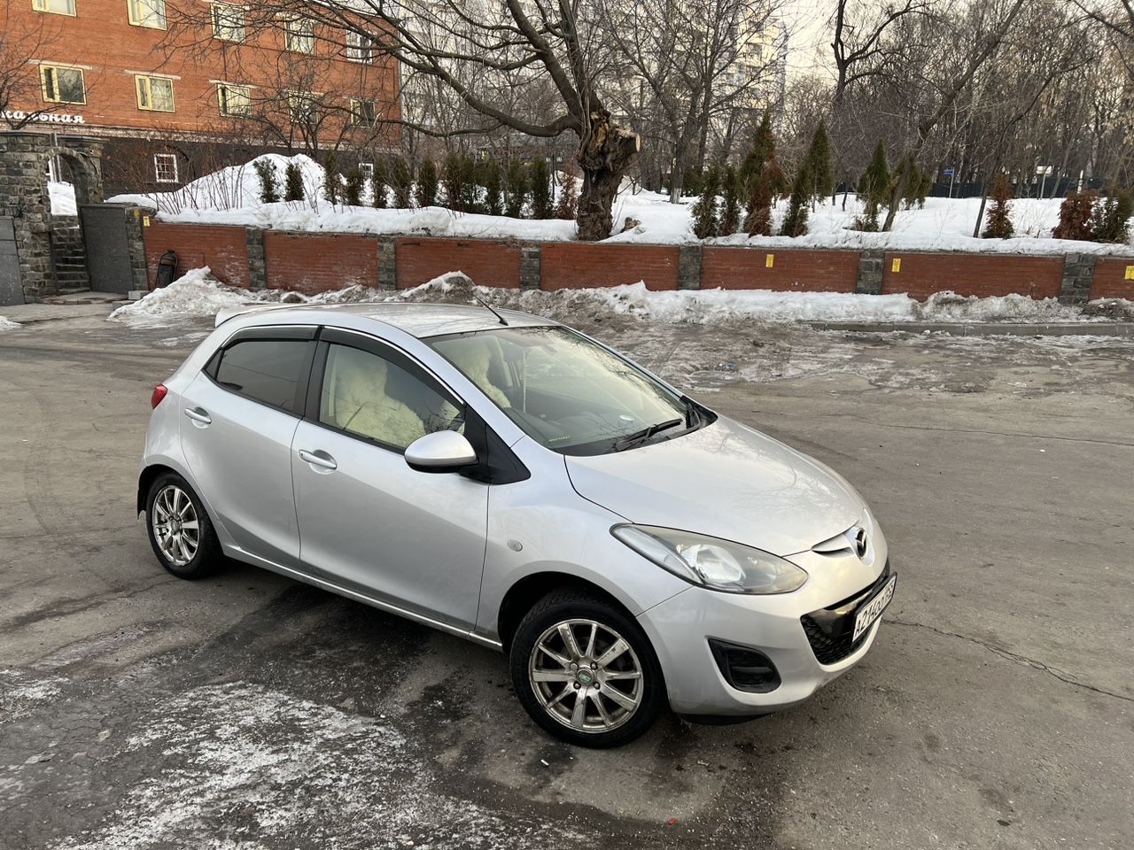Mazda Demio: фото владельца