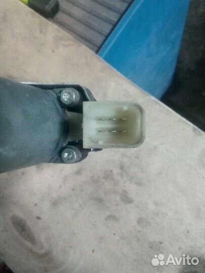 Volvo xc90 вольво хс90 Стеклоподъемник передний