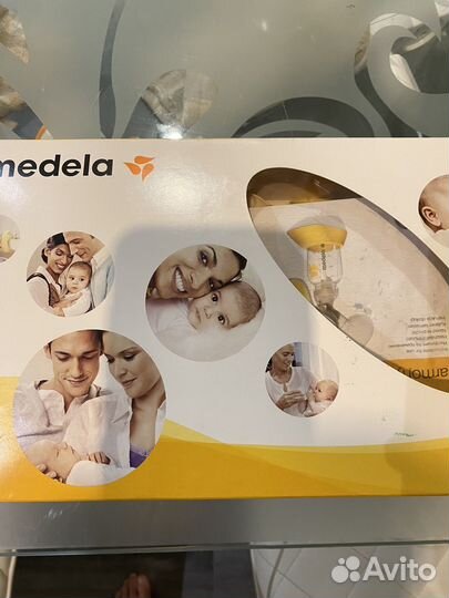 Молокоотсос medela ручной