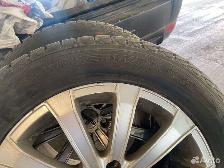 Колеса momo 235/55R17 99R