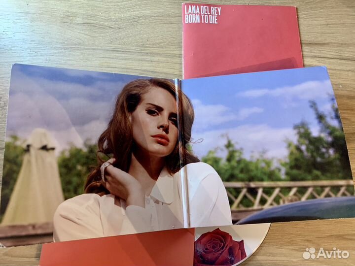 CD диск Lana Del Rey 'Born to die'