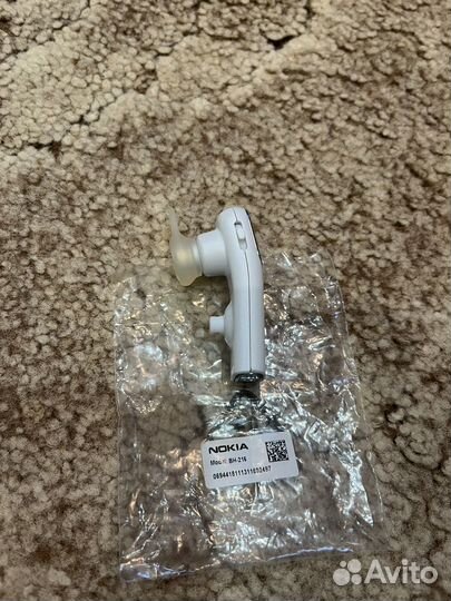 Безпррводной наушник(Nokia)