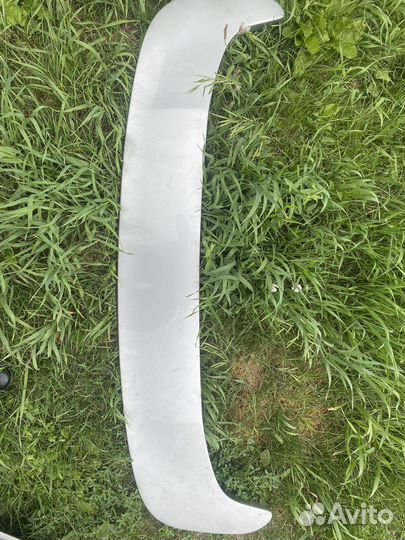 Спойлер nissan skyline v35