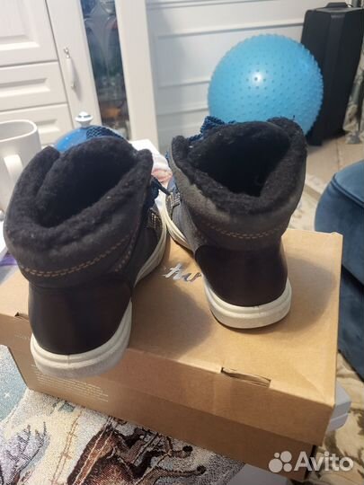 Новые ботинки Ecco 28 размер