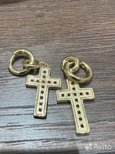 Серьги кресты