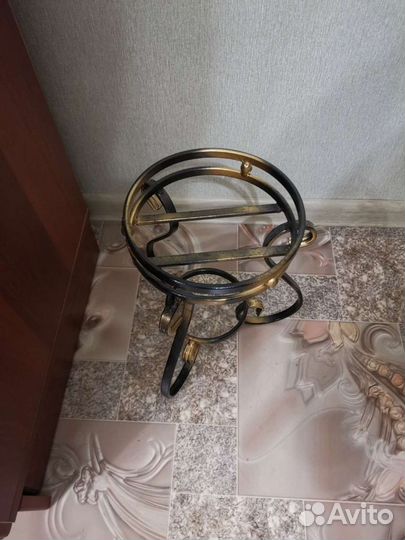 Подставка для цветов