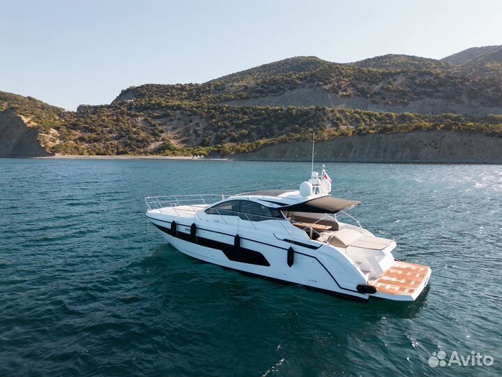 Моторная яхта Azimut Atlantis 45, 2021 флаг РФ