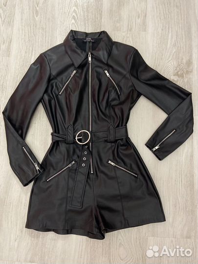 Кожаный комбинезон женский