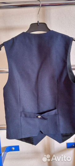 Жилетка для мальчика школьная 134