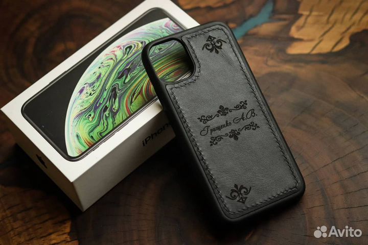 Индивидуальный кожаный чехол на iPhone 11 и 11pro