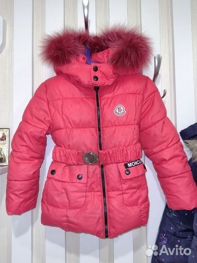 Куртка зимняя Moncler на девочку р 104