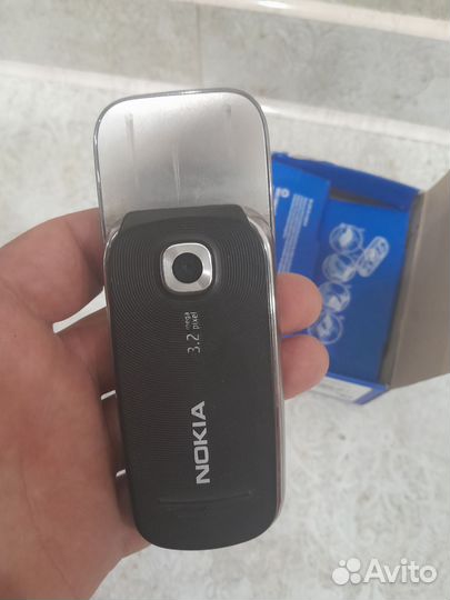 Nokia 7230