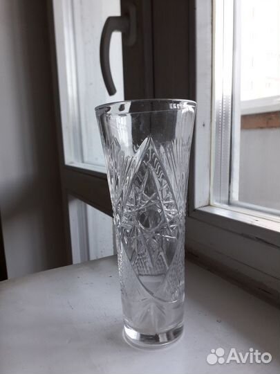 Ваза для цветов бу хрустальная