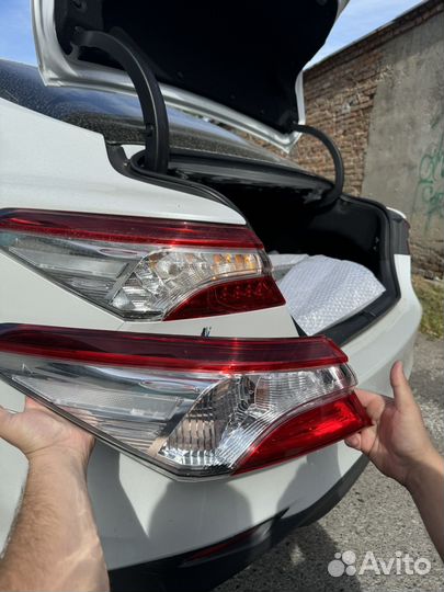 Фары задние в оригинале