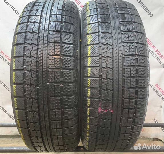Toyo Winter Tranpath MK4a 215/60 R17 96N