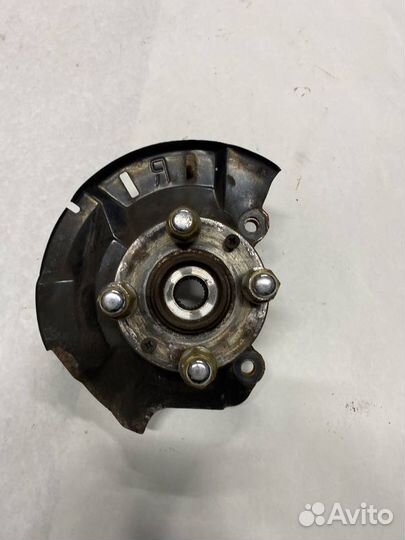 Кулак поворотный передний правый Kia Rio QB G4FC