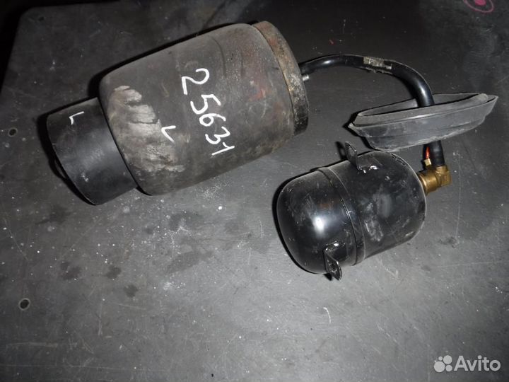 Пневмобалон зад.лев. BMW/ X5/ E53/ до 10.2006г./ к.т.№37121095579