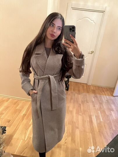 Пальто из шерсти женское