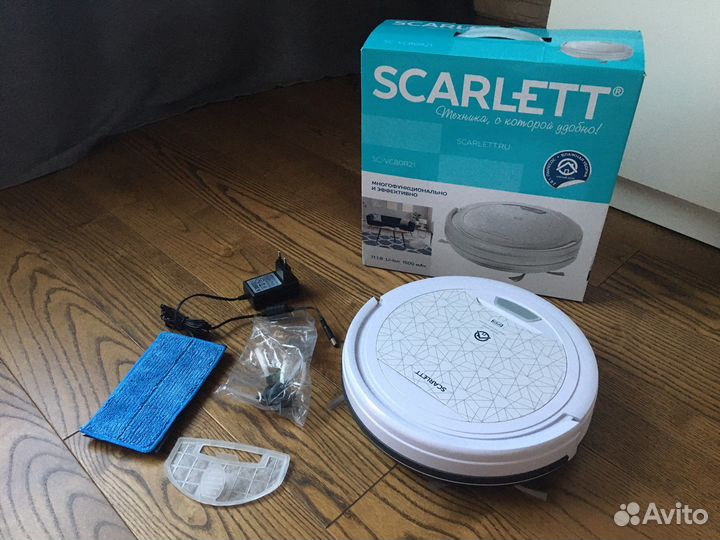 Робот-пылесос skarlett