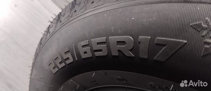 Aplus A506 225/65 R17